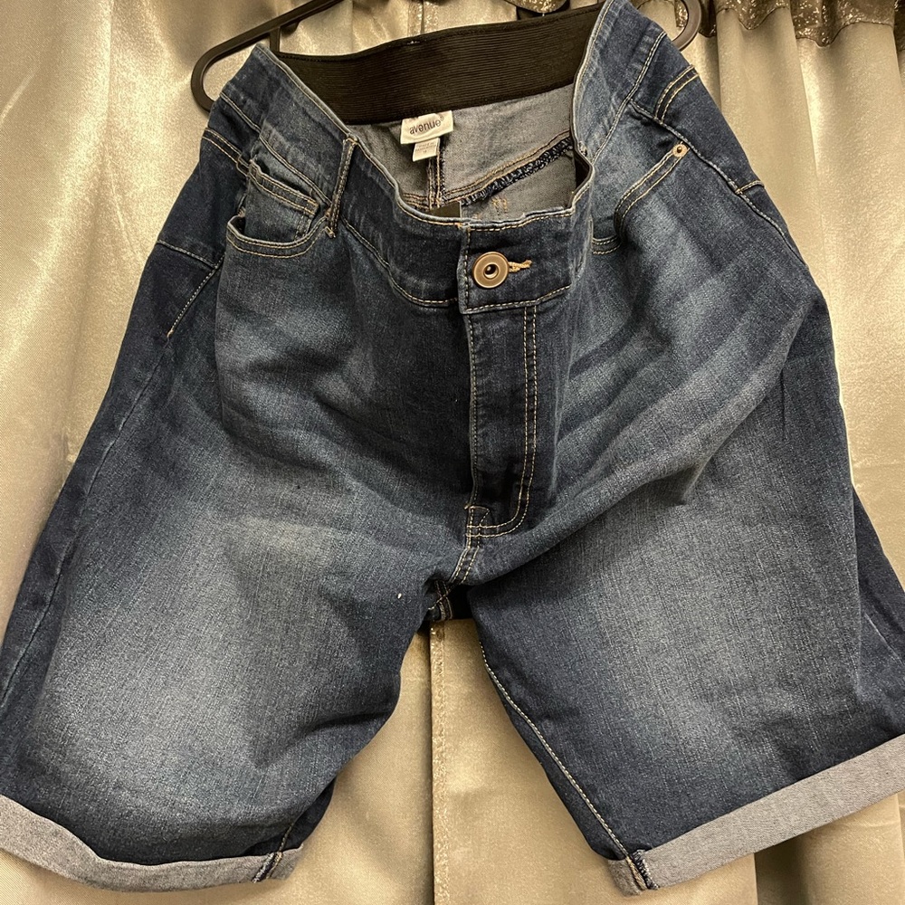 Plus size Jean stretch shorts